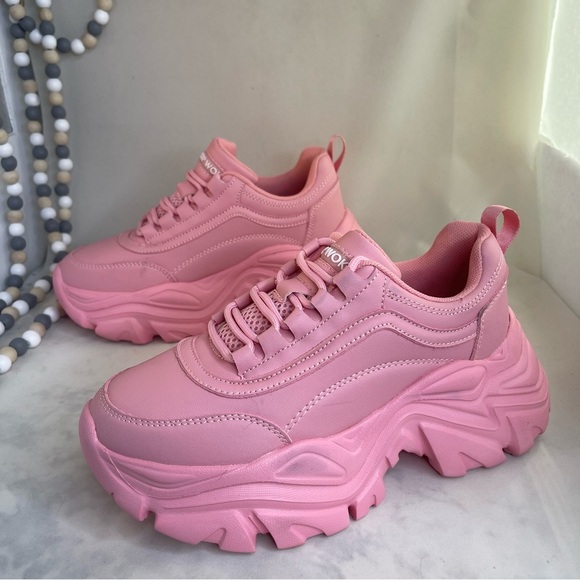 Kip Wok Chunky Pink Platform Sneakers with Rugged Soles Size 7 - Picture 1 of 9